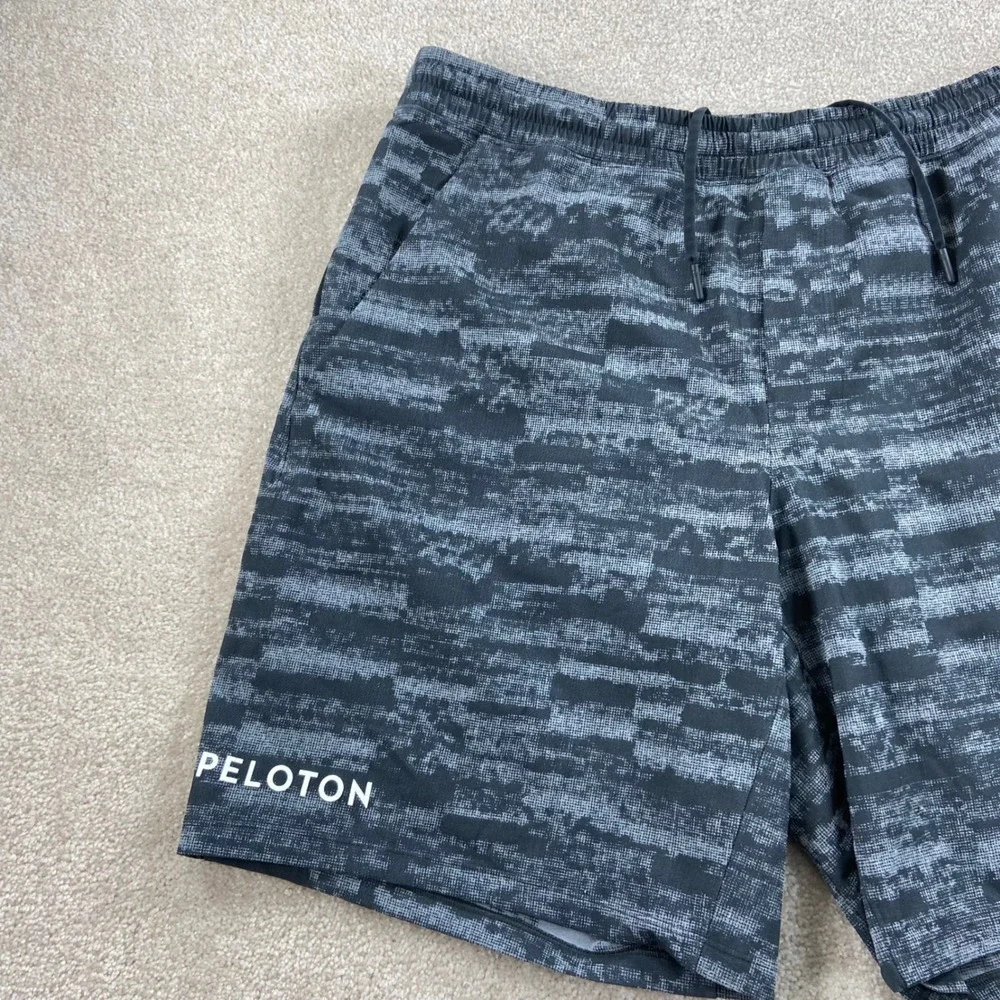 Lululemon Peloton Pace Breaker Shorts Mens XXL Grey Black Glitch Liner 9